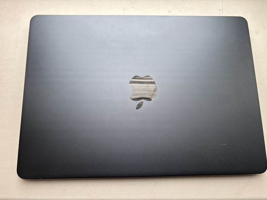 Apple MacBook Air M2 2022 13,6" 256GB SSD 8GB RAM