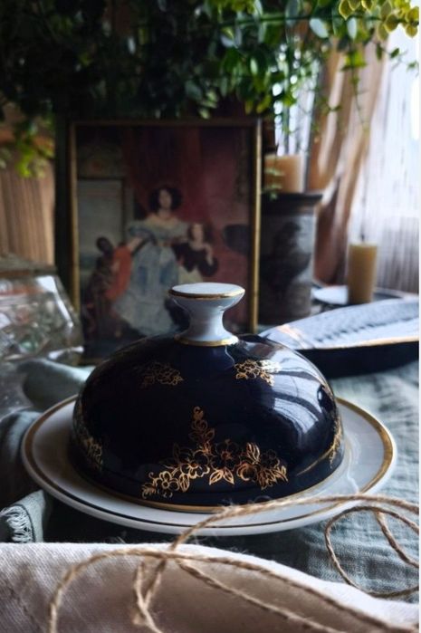 Рюмки чарки цветное стекло хрусталь маслёнка сахарница кобальт винтаж