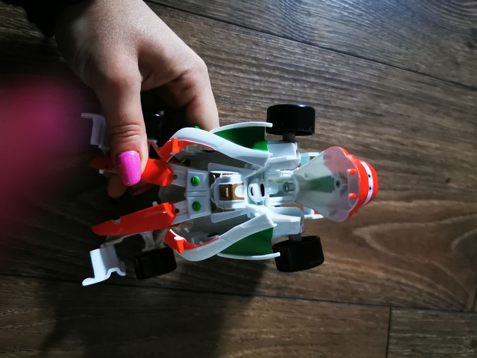 Autko-robot, transformers