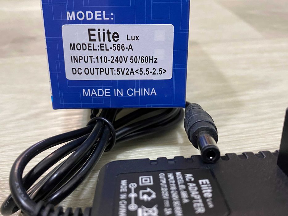 Адаптер, зарядне, блок живлення 5V 2A роз'єм 5.5*2.5мм