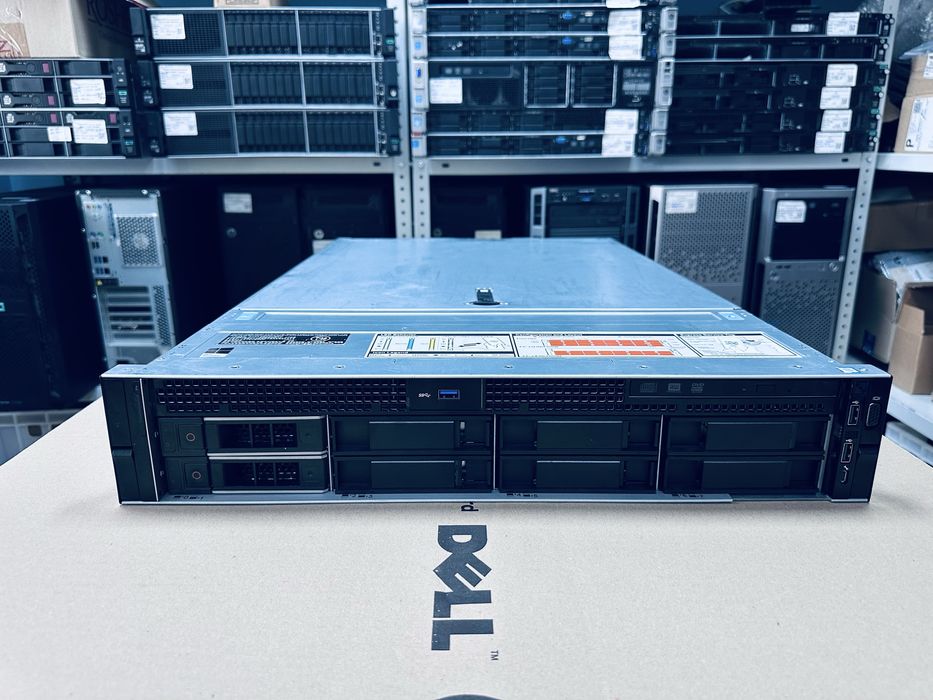 Сервер DELL PoweredgeE R740xd 8LFF