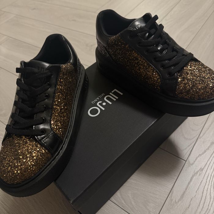 Кєди бренду liu.jo