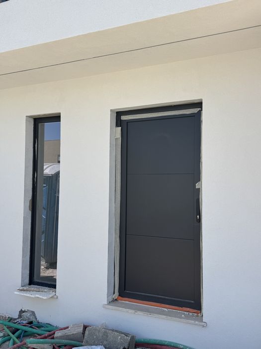Portas em PVC ou aluminio