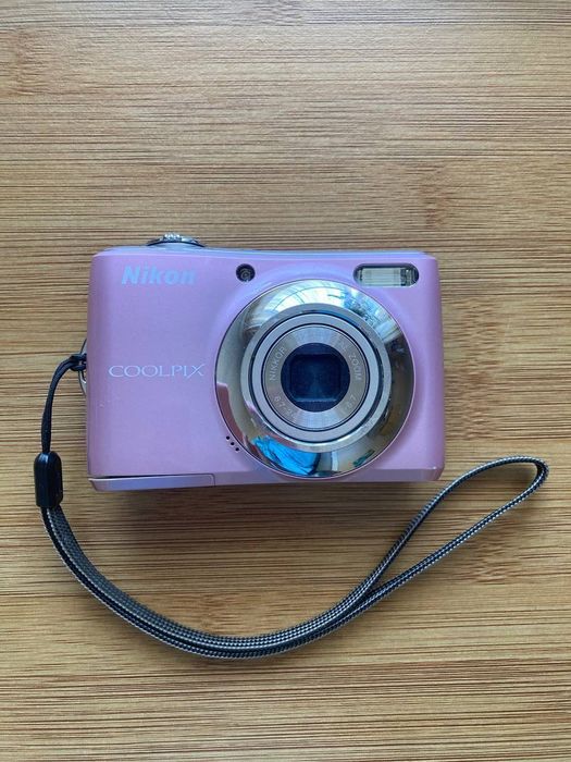 Фотоапарат Nikon Coolpix L21, Ремонт або на запчастини