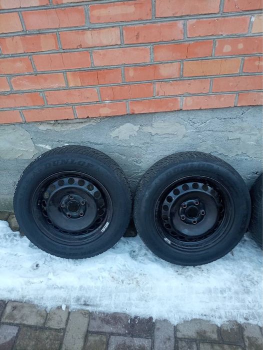 Зимова гума на дисках 195/65/r15 5/112