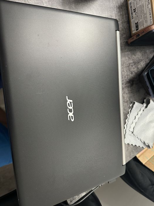 Laptop Acer 15,6 i3-7130U gtx940mx