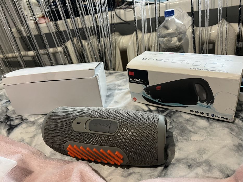 Колонка jbl Charge 3