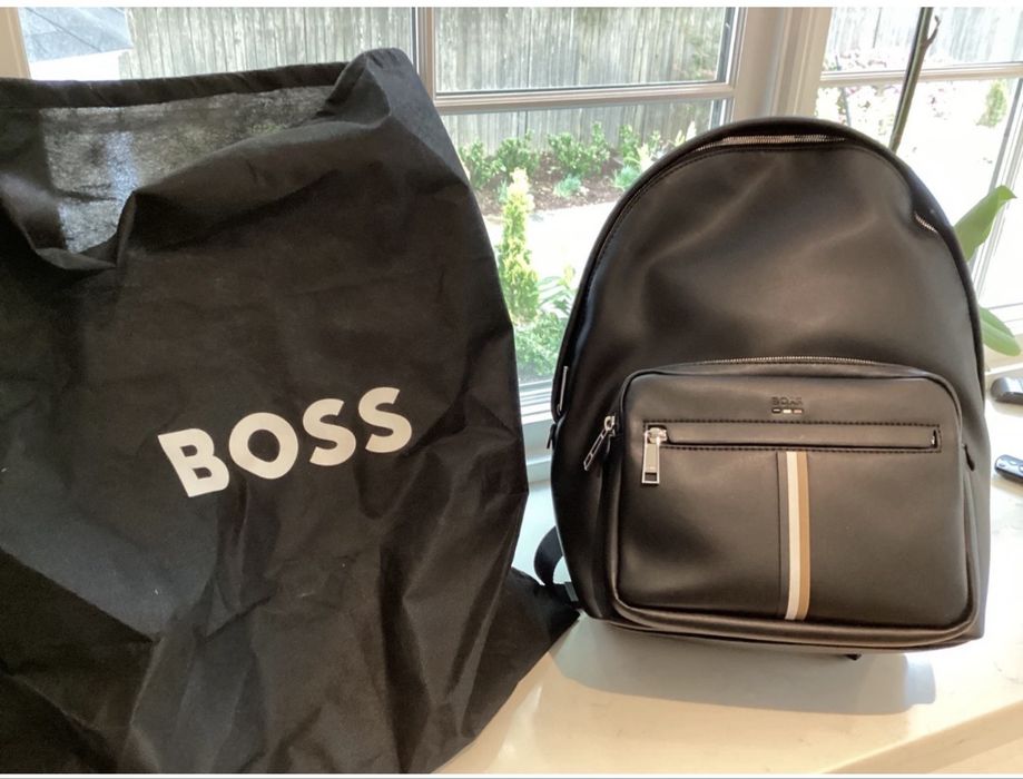 Hugo Boss кожанный рюкзак