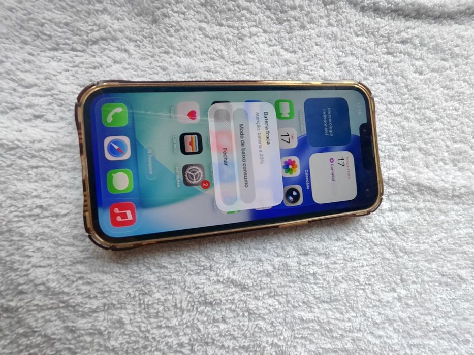 iPhone 13 usado  em bom estado