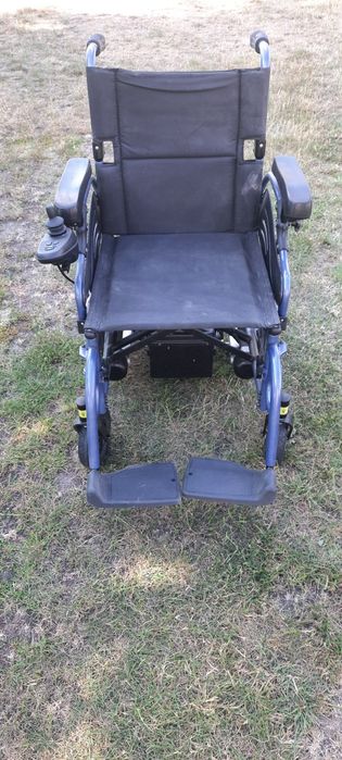 Wózek inwalidzki elektryczny