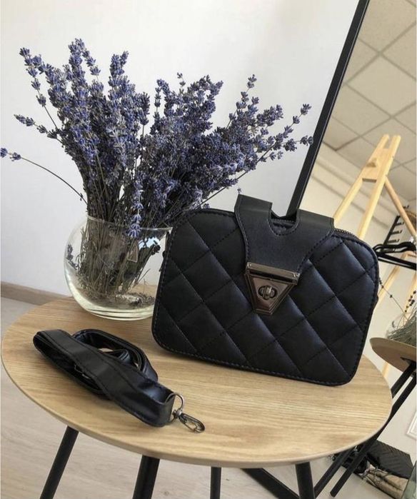 Сумка( сумочка) женская чёрная