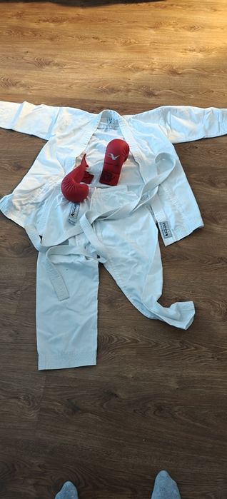 Strój karate+ rękawice