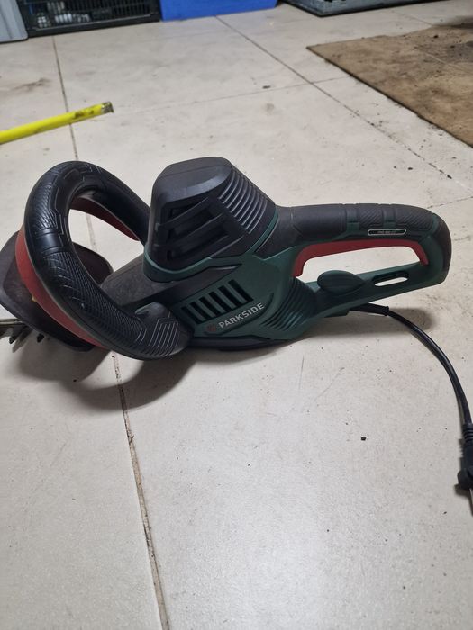 Aparador de arbustos