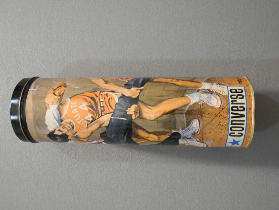 Caixas diversas Converse, etc.