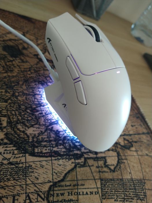 Conjunto teclado e rato gaming