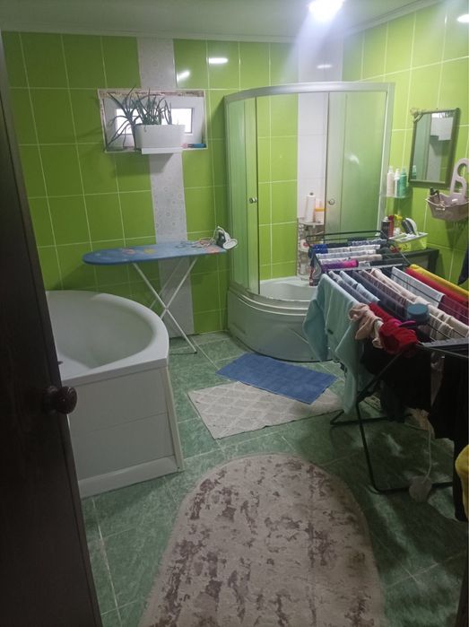 Продам Шикарный 2х эт Дом в Центре Елизаветовке