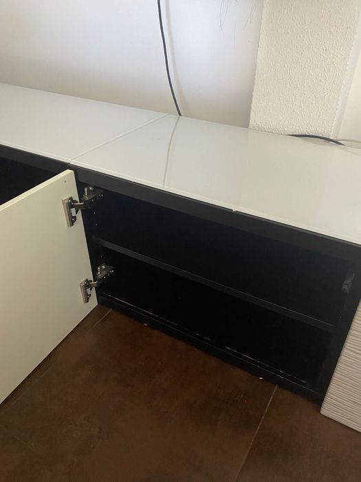 Moveis IKEA de televisão