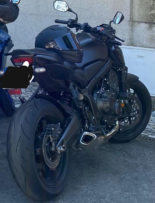 Honda CB  650R Black Edition