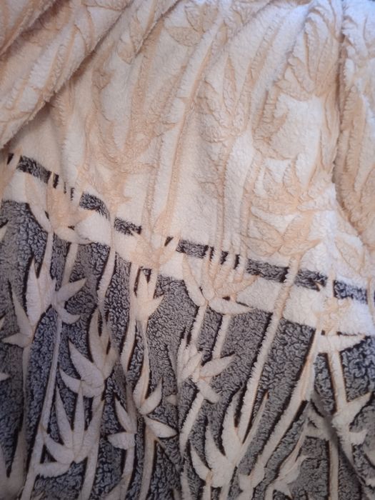 Продам плед бу 150/180 см