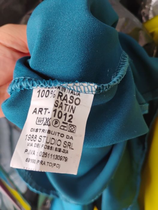 Koszula satynowa z szerokim rękawa kimono
