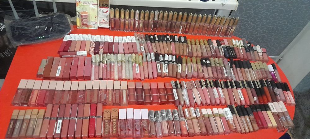 Помады Мейбелен,Лориаль .Оригинал