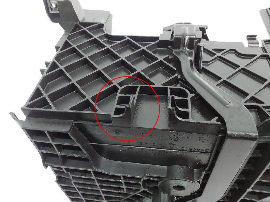 Base / caixa da bateria RENAULT Megane III (BZ0_)