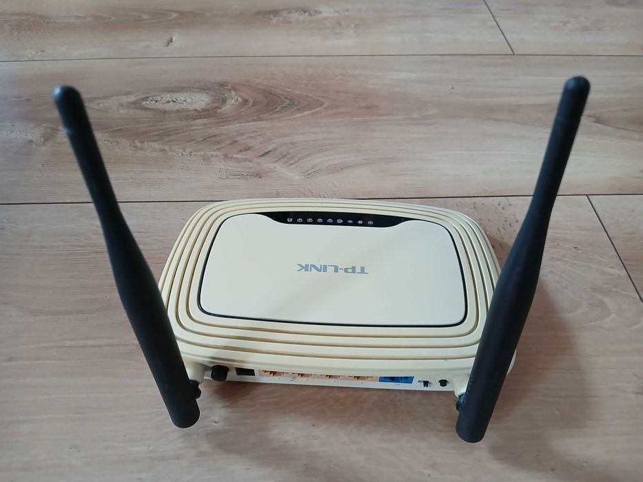 Router Tp-Link TL-WR841N