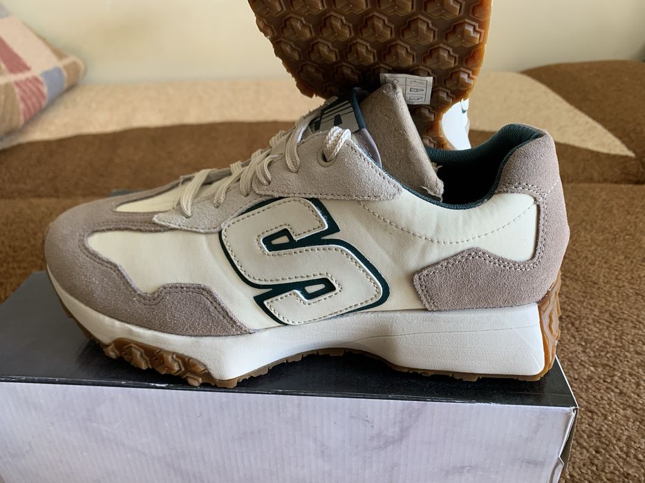 Кросівки Skecners розмір 42 оригінал