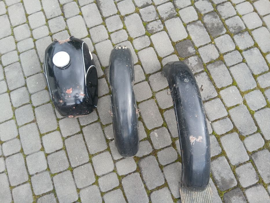 Zestaw błotników i zbiornik garburska WSK