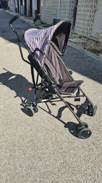 Carrinho Chicco para bebé ou criança