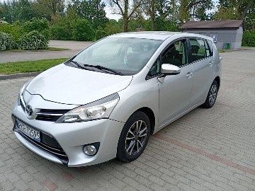 Toyota verso 2.0 d d4d