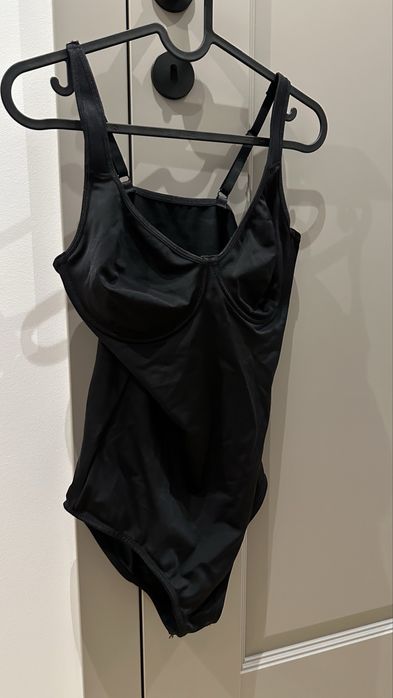 Body shape modelujace 85 B czarne