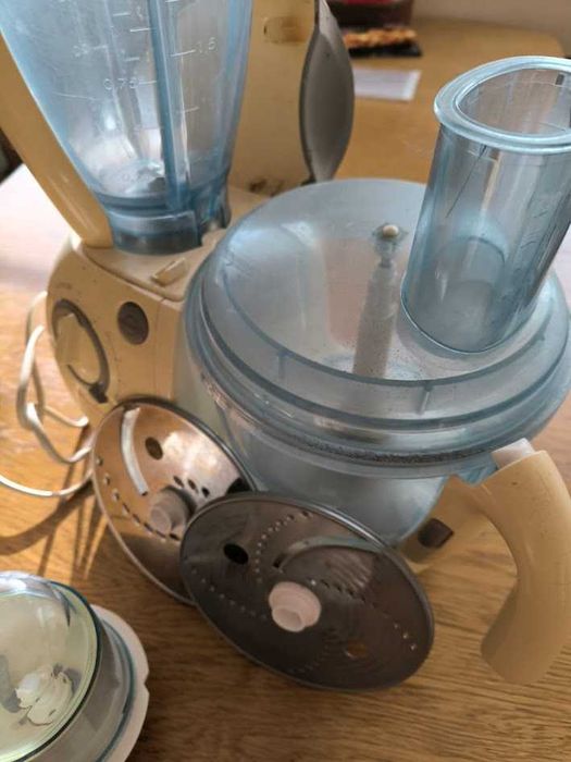 Кухонный комбайн Moulinex Odacio 3