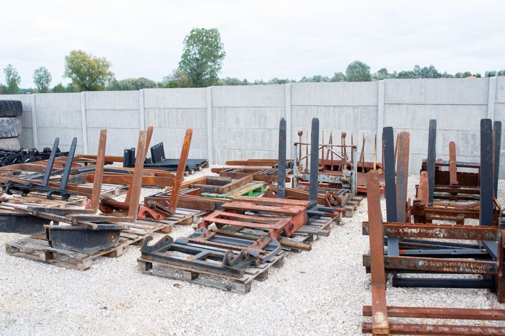 Karetka Widły do Ładowarek Maszyn Budowlanych Cat Atlas Volvo Jcb Komatsu Zeppelin Liebherr