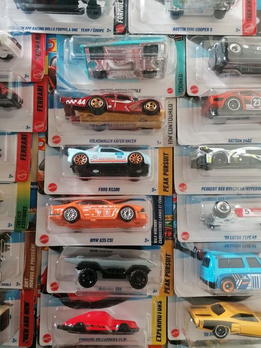 Miniaturas Hotwheels e Matchbox