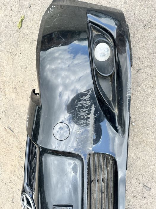 Передній бампер Toyota Auris E150 Тойота Ауріс Е150 2007-2009