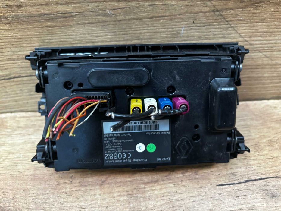 Ekran wyświetlacz Renault Trafic