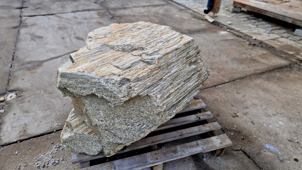 Głaz gnejsowy do ogrodu na skalniak 710 kg duży wybór !
