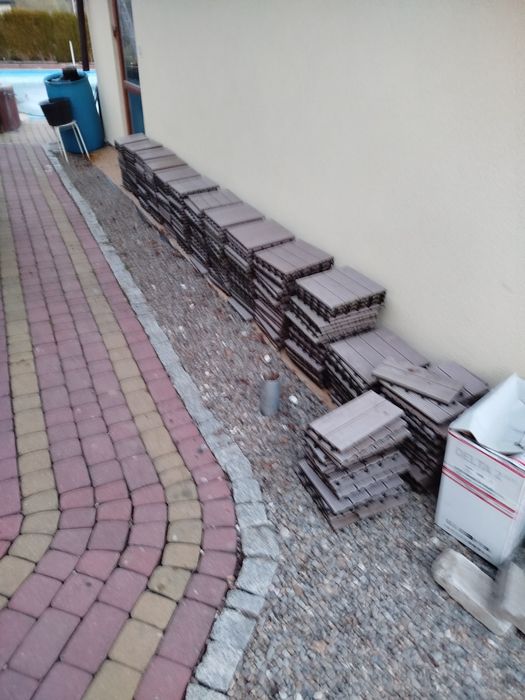 Płytki na taras kompozytowe