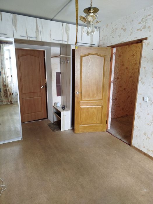 Сдам гостиночку на Основе (р-н Южнопроэктная)