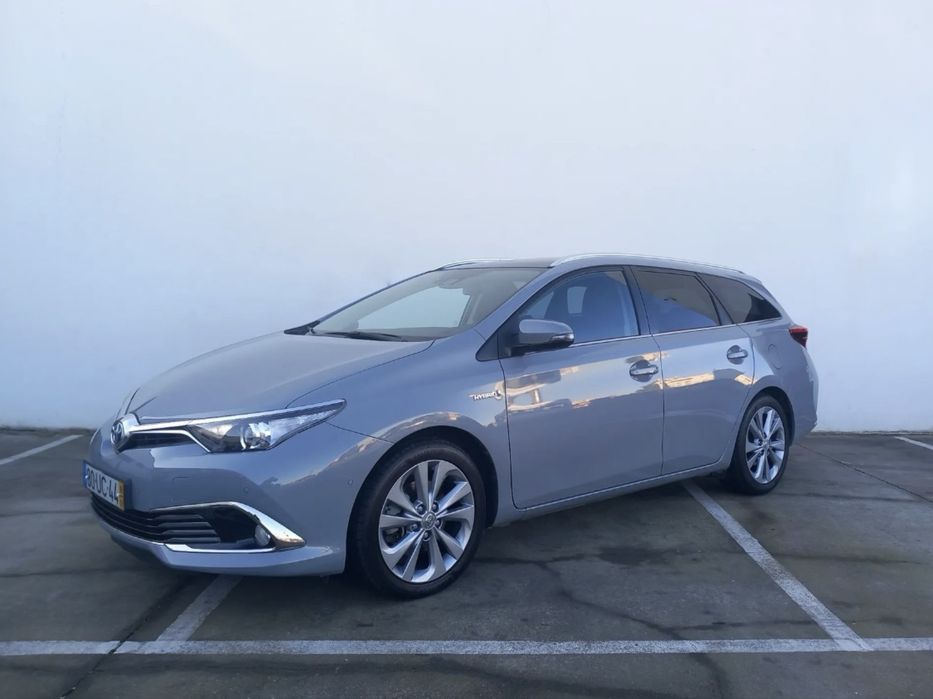 Toyota Auris Touring Sports