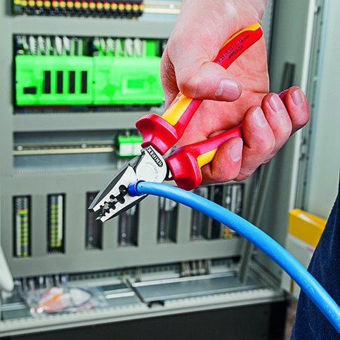 Szczypce Do Zagniatania Tulejek 180Mm Knipex