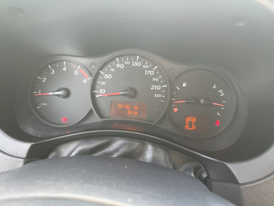 Renault Koleos 2.0 dCi 4x4 2009, механіка, рідний пробіг 226 тис.