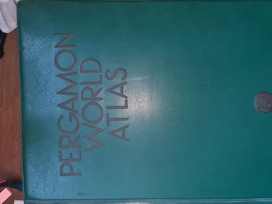 PERGAMON WORLD ATLAS 1968 地図・旅行ガイド PERGAMON WORLD ATLAS