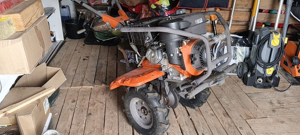 Husqvarna TF 545P (как новый) + НОВЫЕ запчасти + гора навесного (Целина, плуги)