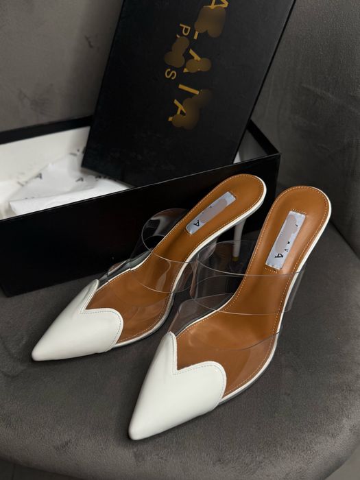 Туфлі алая серденько alaia на каблуці мюлі жіночі лодочки