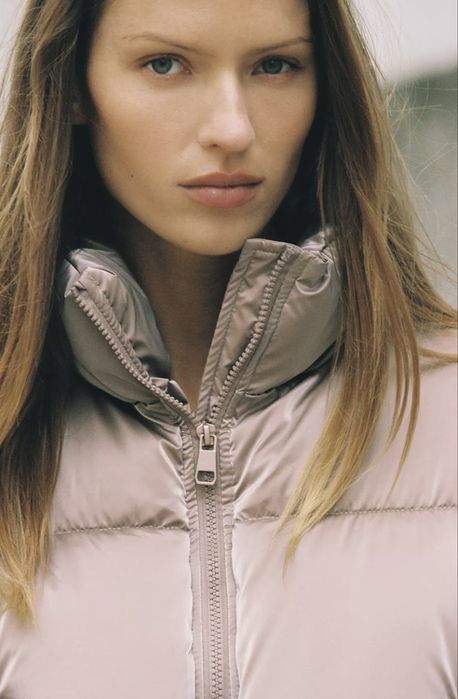 Куртка Zara Нова з вітрозахисноі тканини з блиском