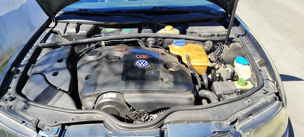 Vendo VW Passat 1.9 TDI
