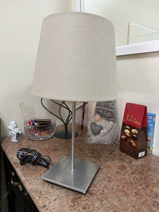 Candeeiros em bom estado