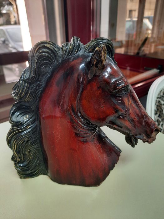 Cabeça de cavalo decorativo